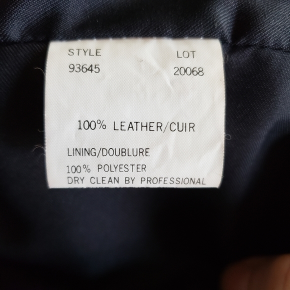 Vintage Black Leather Vest by August Max - Picture 8 of 9